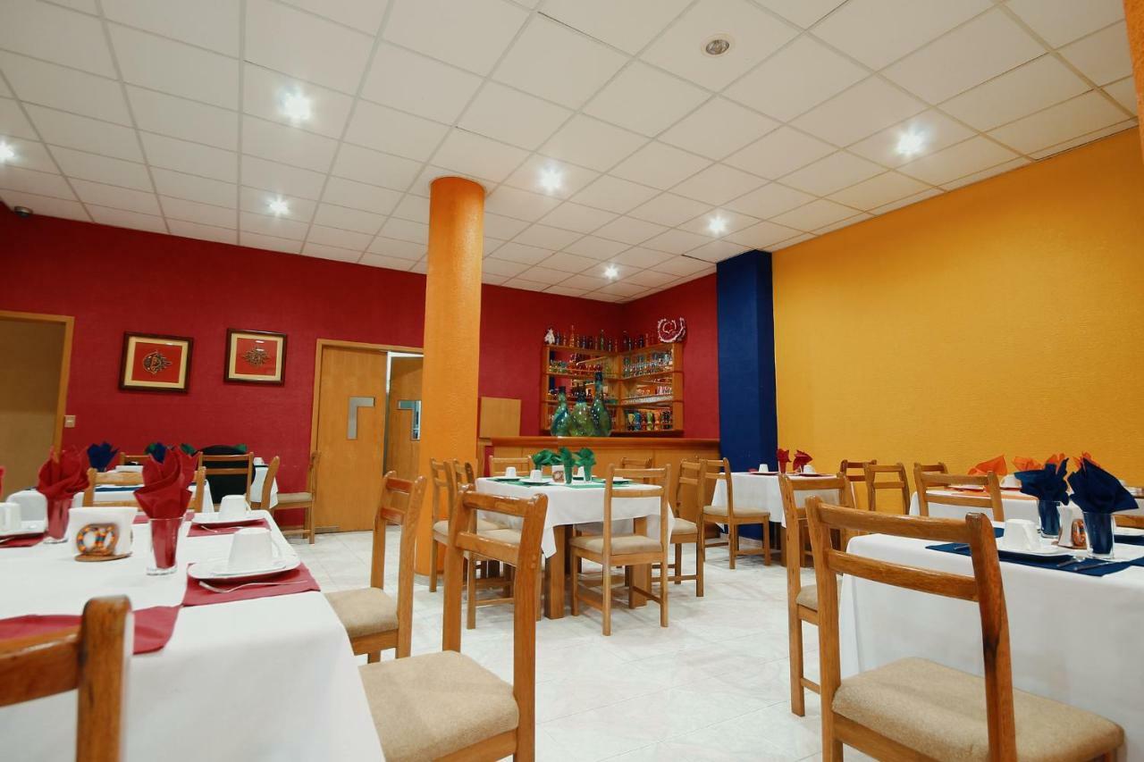 Hotel El Conquistador Monarca. Zitácuaro Esterno foto