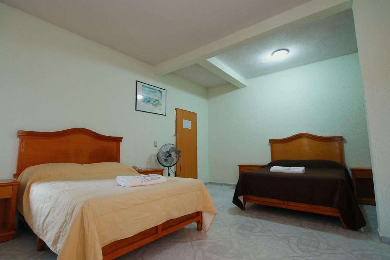 Hotel El Conquistador Monarca. Zitácuaro Esterno foto